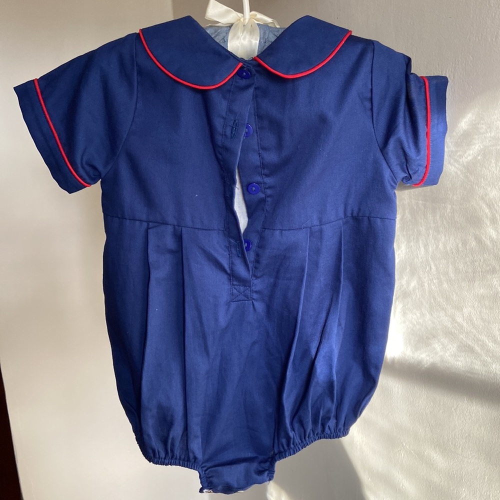 Beautiful navy blue and red Santa bubble size 18 mo - Picture 3 of 3